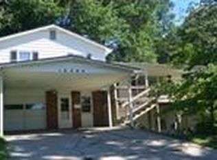 10204 W 54th Ter, Merriam, KS 66203