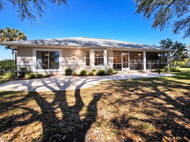 1440 Graham Cir — Photo 30