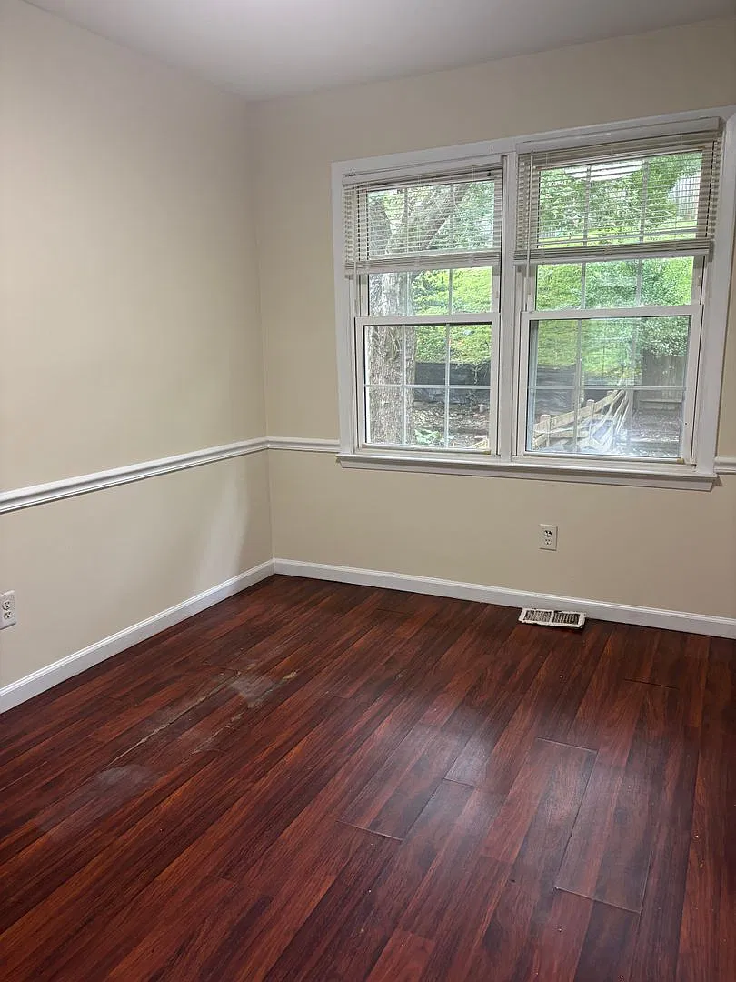 Charming 3BD/1BA Townhome in Belmont/Nottingham, MD! — Photo 4