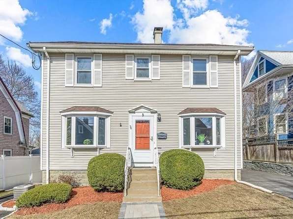 36 Lebanon St, Winchester, MA 01890