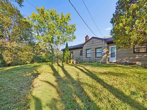 5th image of 6401 Alkire Rd