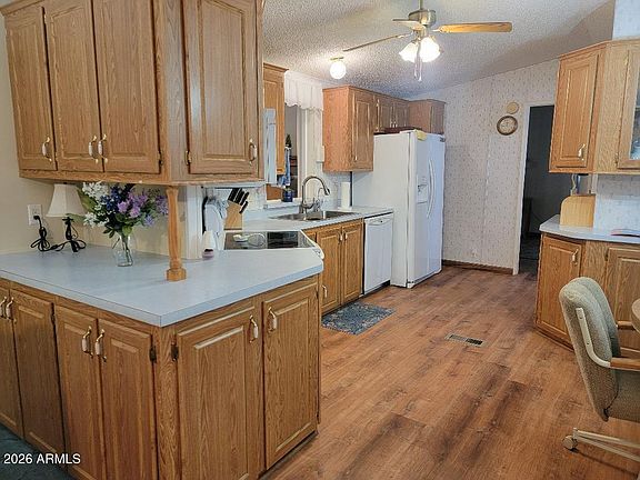 2nd image of 3815 N ILLINOIS Avenue