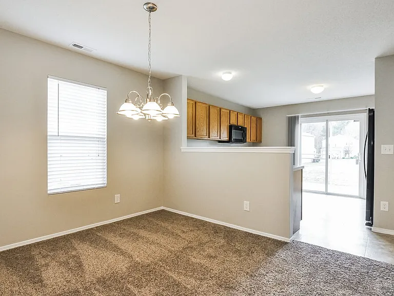 1020 Gelfield Rd — Photo 4