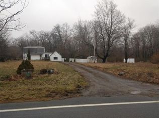 3148 State Rd, New Castle, PA 16105