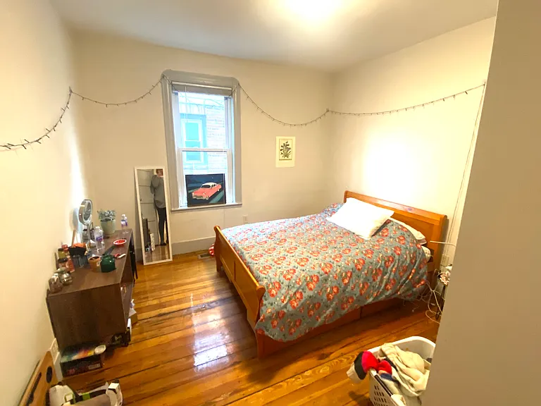 22 Boynton St #1 — Photo 2