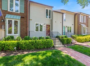 929 S Taylor St, Arlington, VA 22204