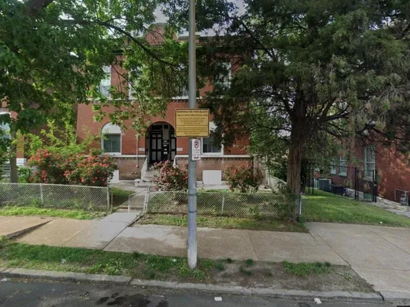 3456 Chippewa St, Saint Louis, MO 63118