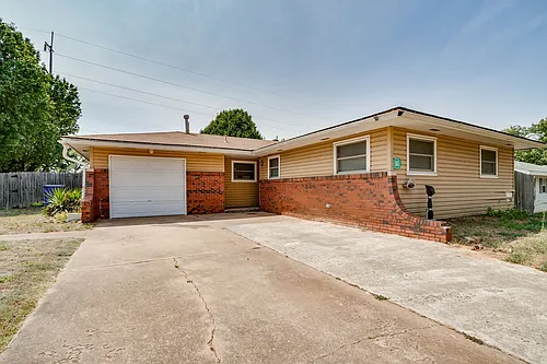 1805 Melody Dr Photo 1
