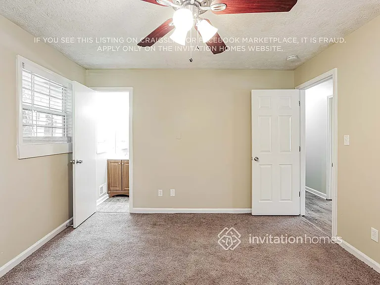 2396 Shire Ct — Photo 9