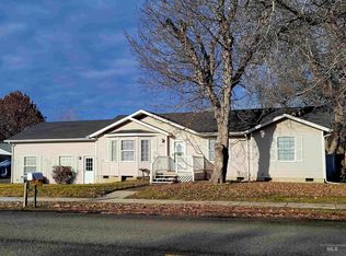 833 Burrell Ave, Lewiston, ID 83501