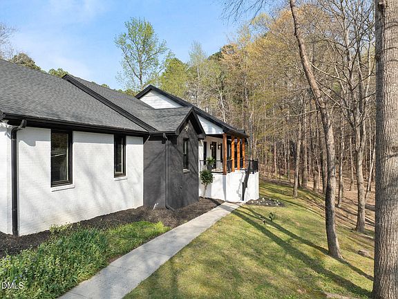 4th image of 712 Malbay Ln