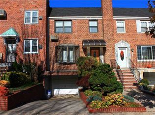 6805 61st Rd, Middle Village, NY 11379