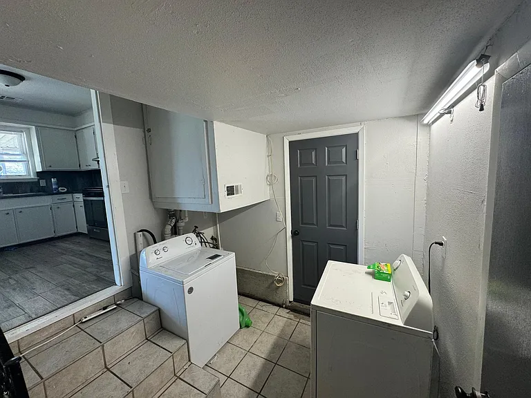 10320 E 21st Pl — Photo 9