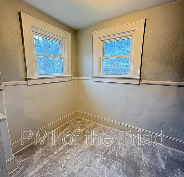 1110 Adams St — Photo 19