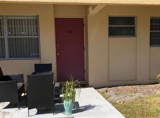 9945 47th Ave N APT 104, Saint Petersburg, FL 33708