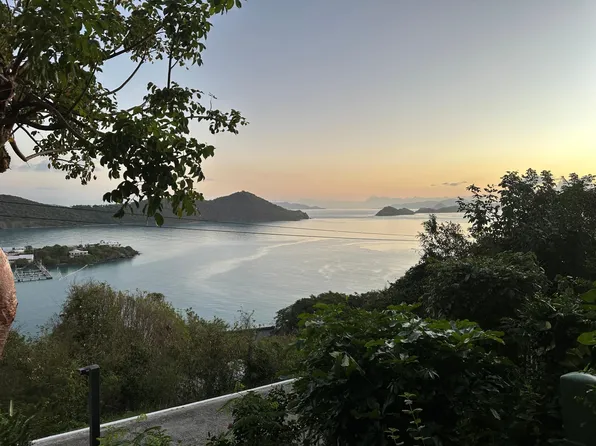 15 Point Pleasant Resort, Saint Thomas, VI 00802