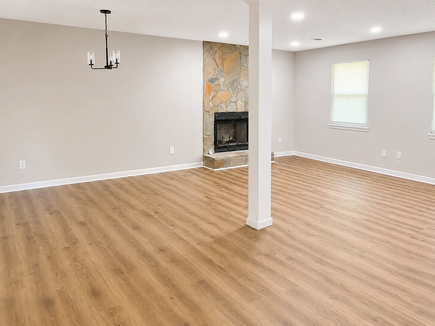 4 bed, 2.5 bath, $2,695 — Photo 2