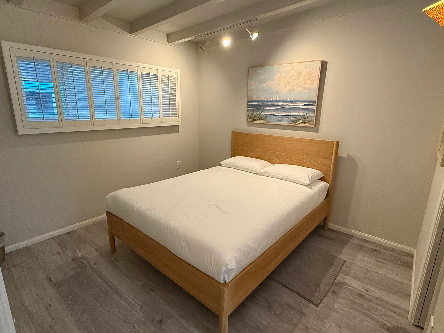 2 bed, 1580 sqft, $8,190 — Photo 4