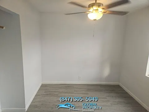 Lakefront Apartments — Photo 59