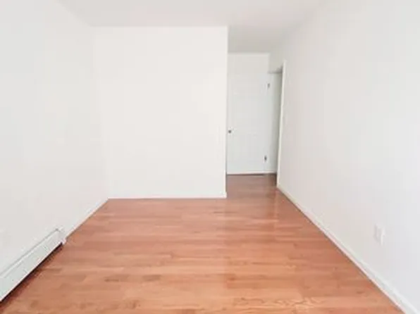 69-06 Beach Channel Drive image 11 of 15