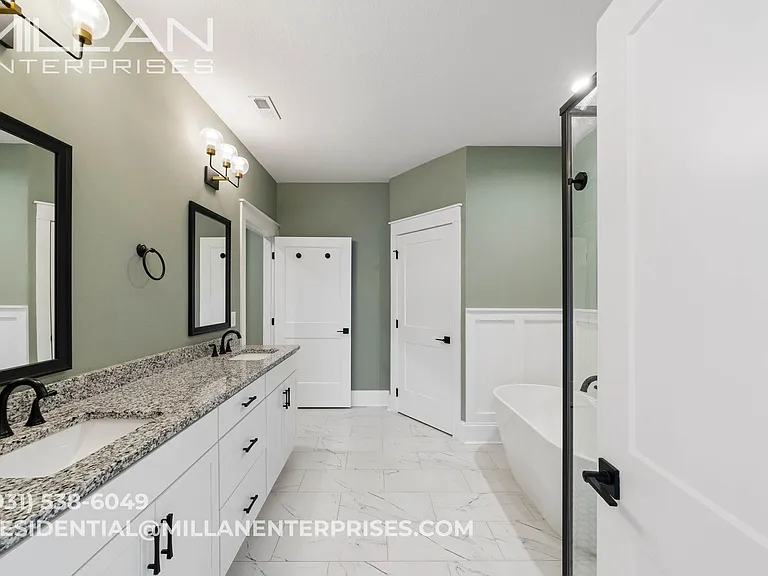 1088 Veridian Dr #B — Photo 26