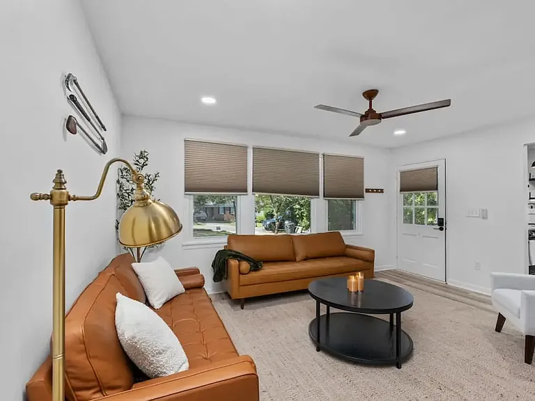 913 Bluebird Rd — Photo 16