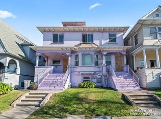 1516 Magnolia St, Oakland, CA 94607
