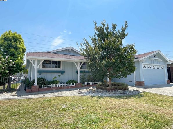 4902 Everglades Park Dr