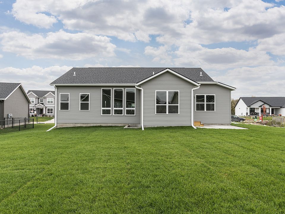 229 McCarran Ave NE, Cedar Rapids, IA 52402 Zillow