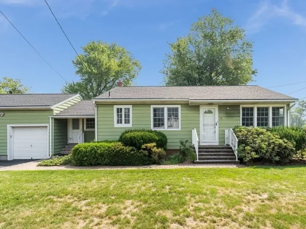 16 Evagrod Street, Bridgewater Twp., NJ 08807