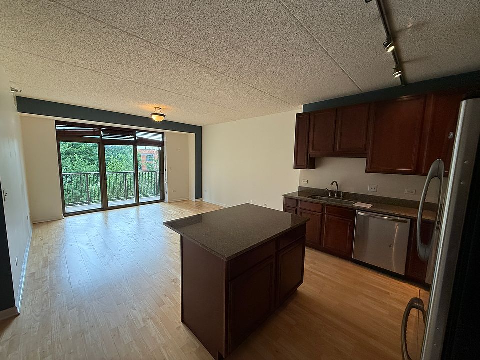 1st image of 1250 S Indiana Ave APT 1013