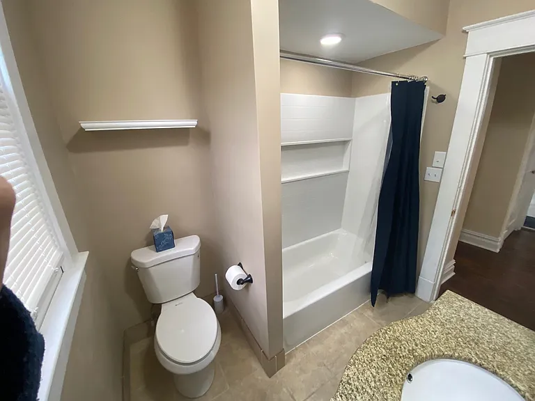 1431 Lafayette Blvd — Photo 13