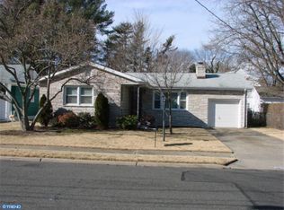 31 Mae Dr, Hamilton, NJ 08620