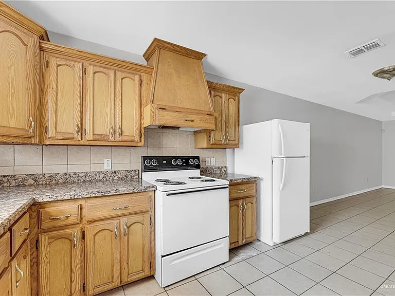 712 Agate St #3 — Photo 5