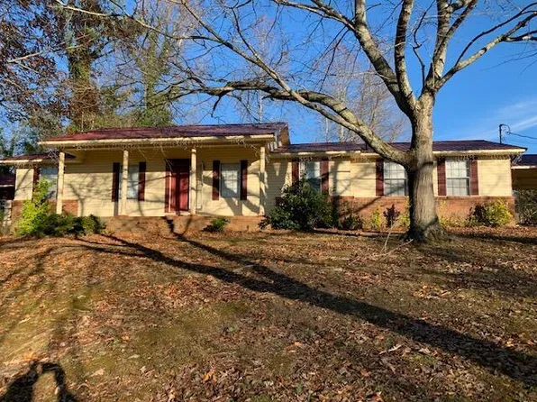 17 Karen Ct, Haleyville, AL 35565