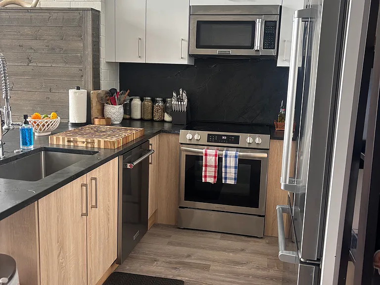 54 Columbine Cir #10 — Photo 5