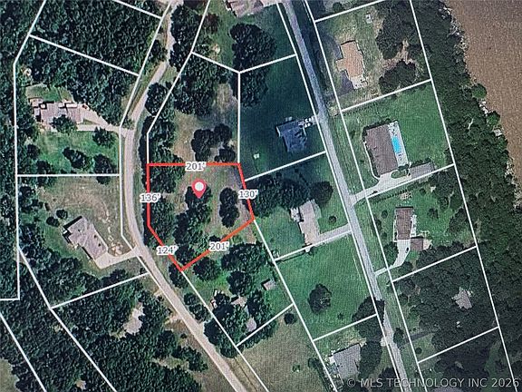 5th image of 460 N Meadowood Pl