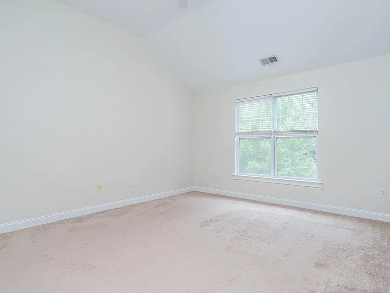 3810 Lunceston Way — Photo 13