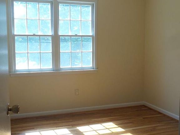 5th image of 5519 Amesfield Ct