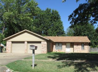 628 Cumberland Dr, Muskogee, OK 74403