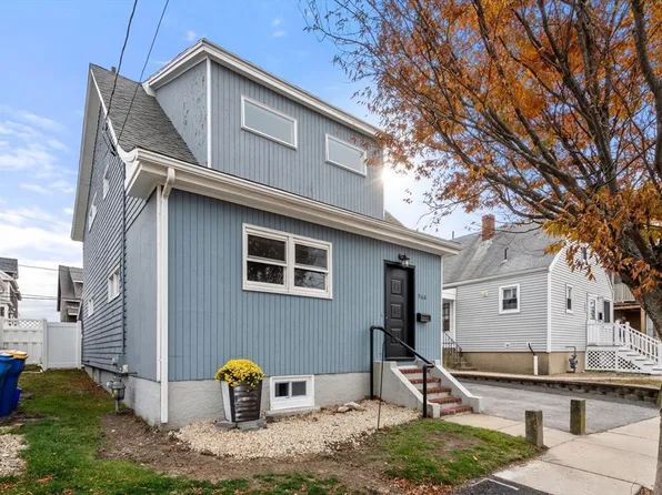 960 Shirley St, Winthrop, MA 02152