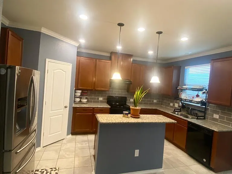 700 Screech Owl Dr — Photo 25