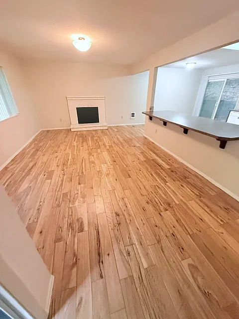 2 bed, 1017 sqft, $1,795 — Photo 4