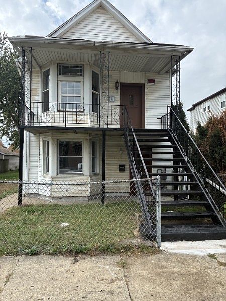 1st image of 10636 S Avenue M