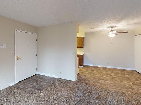 3rd image of 3021 N Pointe Dr #3005-K