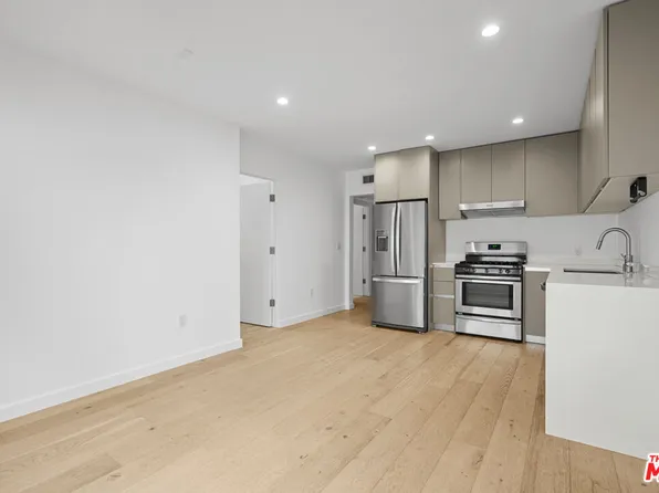 11795 Gateway Blvd #3, Los Angeles, CA 90064