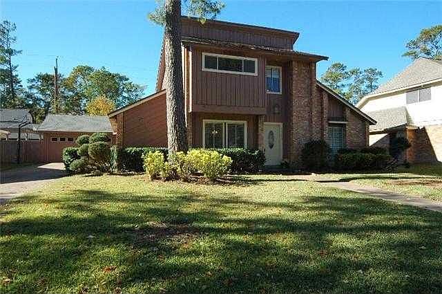 1st image of 15715 Oxenford Dr