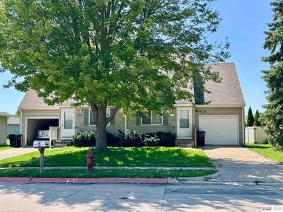 2809-2811 Nebraska Ave, Fremont, NE, 68025