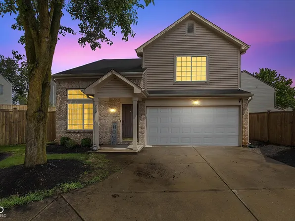 732 Cembra Dr, Greenwood, IN 46143