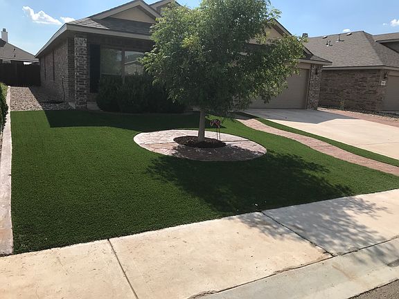 3rd image of 9909 Rainbow Dr